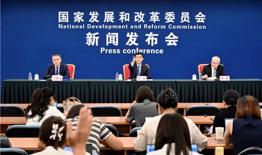 国办出台新规激发民资活力 招标采购领域迎利好